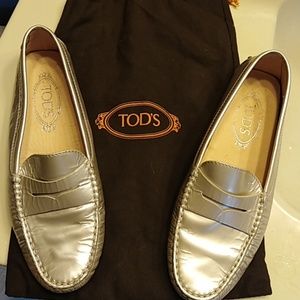 Tod's patent pearl loafers